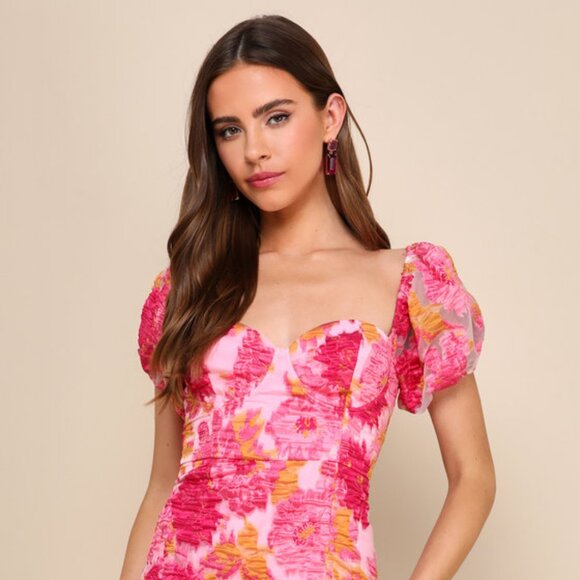 Lulus Dresses & Skirts - Lulus Luxe Direction Pink Floral Jacquard Puff Sleeve Mini Dress - Size M